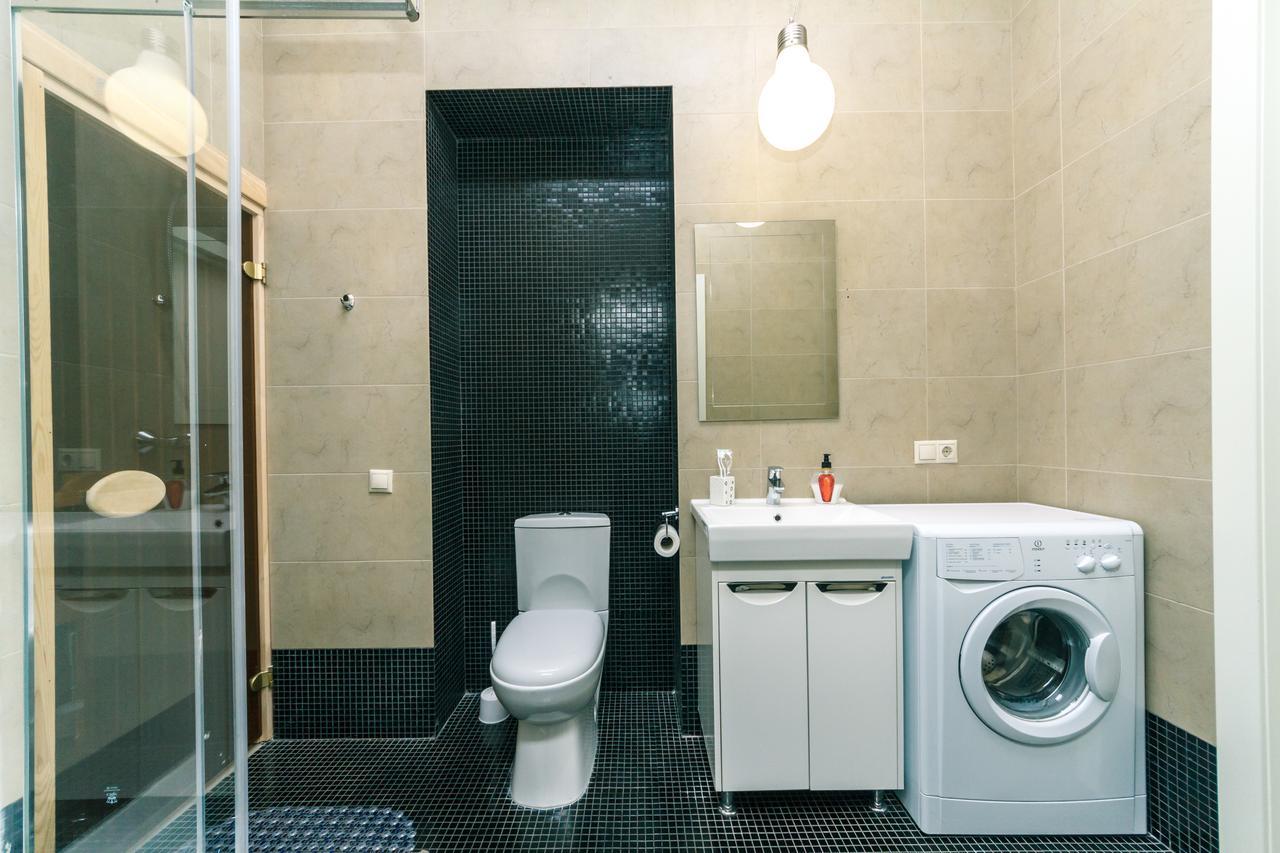 Kreschatik 21 With Terrace 2Br Kiev Bagian luar foto